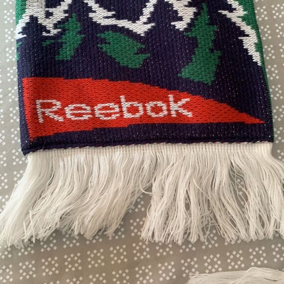 2016 NHL Reebok Stadium Scarf - Picture 4 of 8